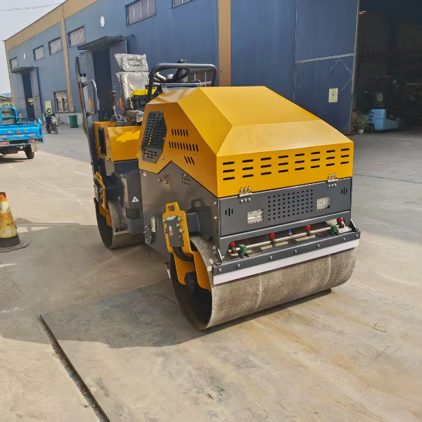 Ride On Vibratory Road Roller