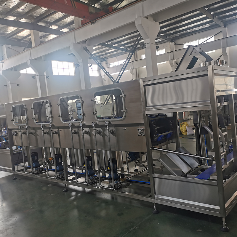 Gallon-water filling | GEM machinery
