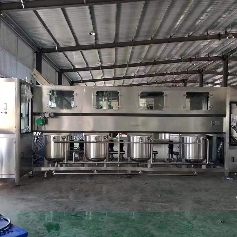 Gallon-water filling | GEM machinery