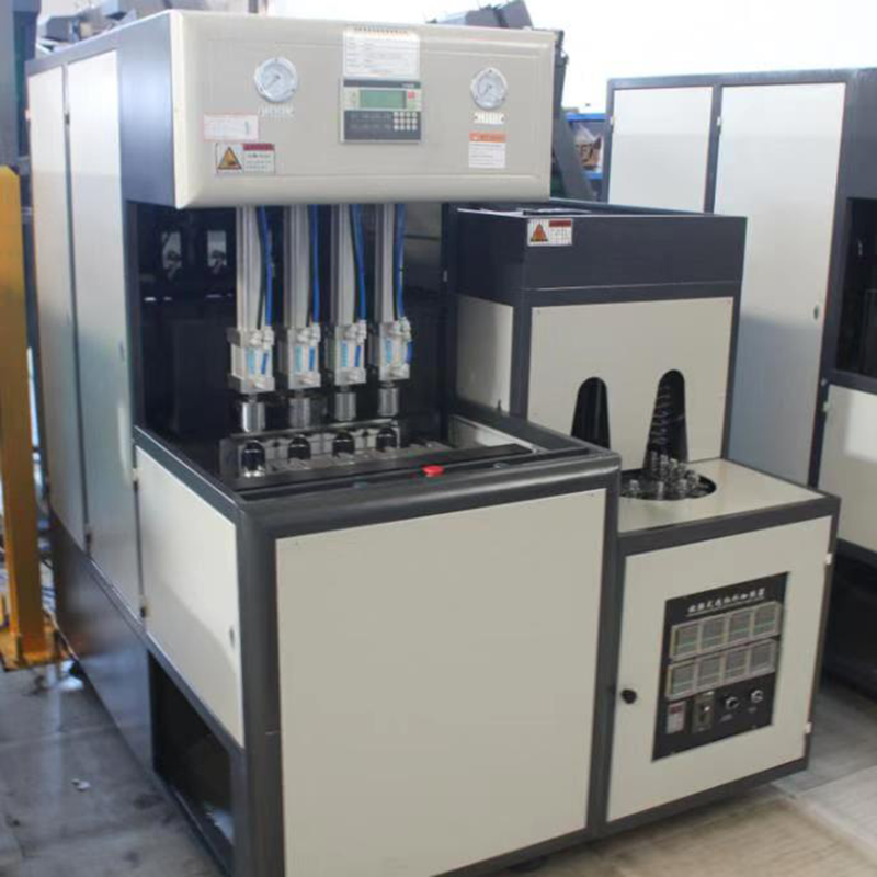 Stretch blow moulding machine | GEM machinery