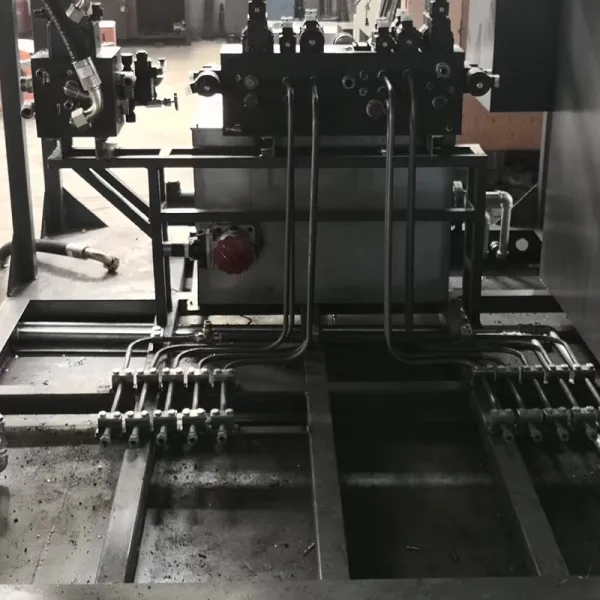 Extrusion blow moulding machine | GEM machinery