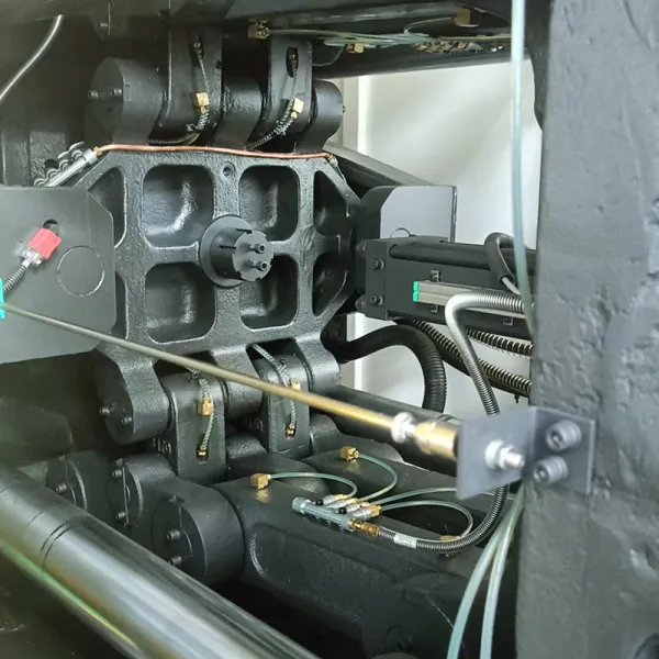 Extrusion injection moulding machine | GEM machinery