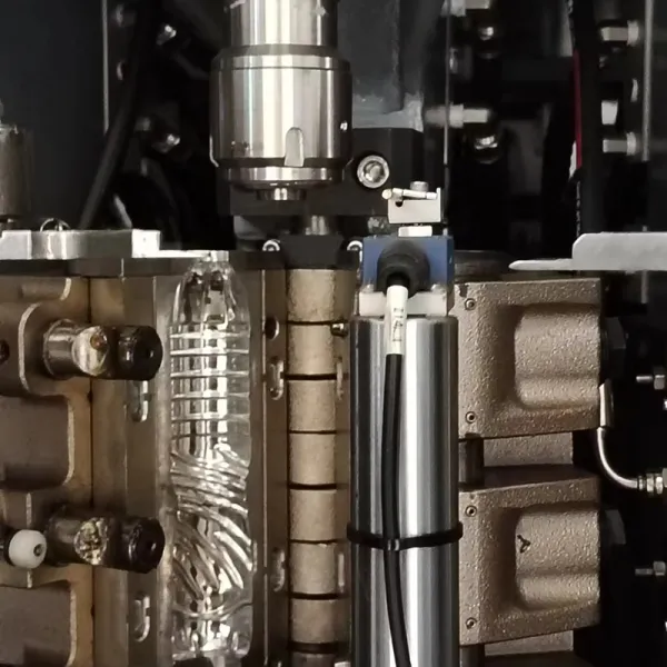 Combi blowing filling capping machine | GEM machinery