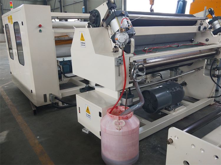 Kitchen Paper Rewinding Machine 1.jpg