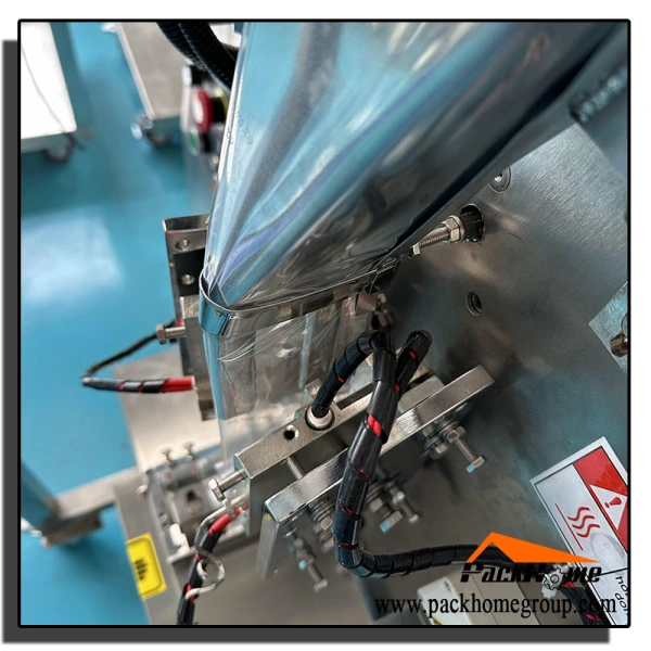 Compact Bagging Machine With Pneumatic Liquid Filler