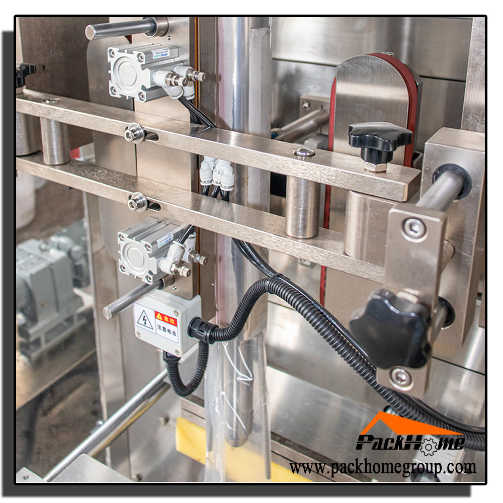 Full Automatic Liquid Sachet Packing Machine