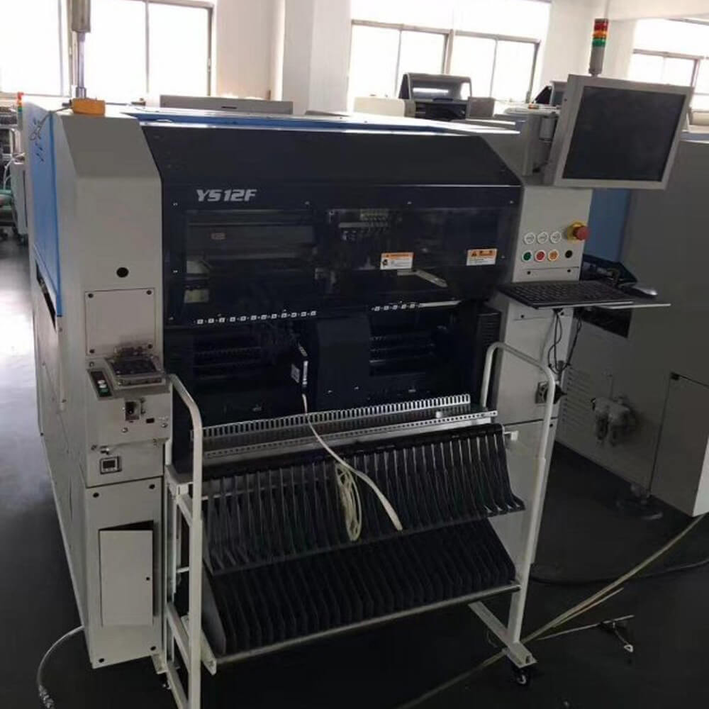 Yamaha YS12F chip pick and place mounter in China