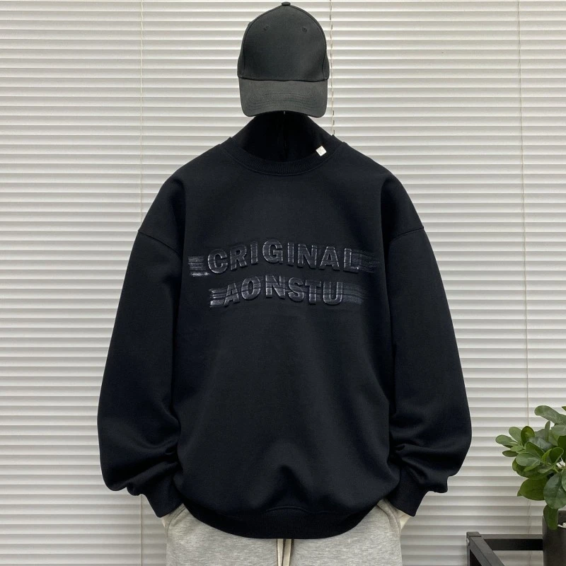 TTgarment Debossed Logo Sweatshirt for Men Casual Hoodie DA003