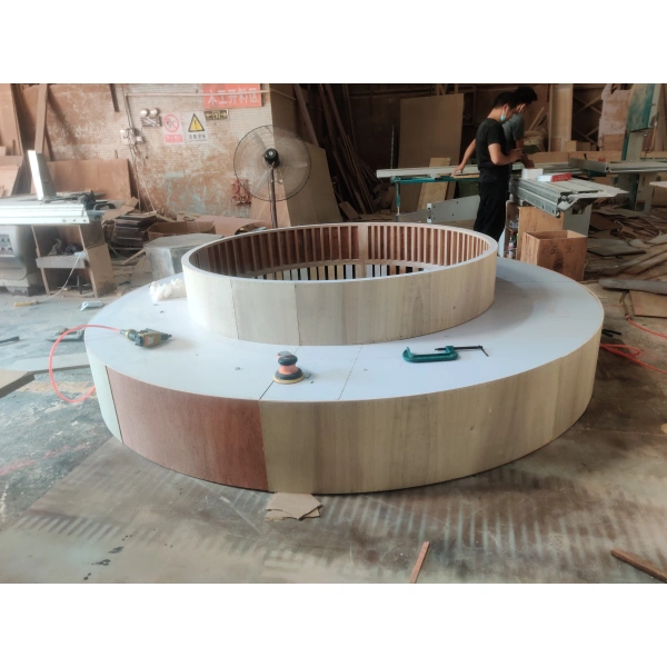 Tree pool seat series