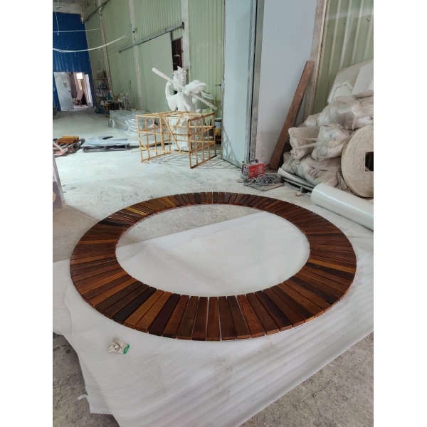 Tree pool seat series