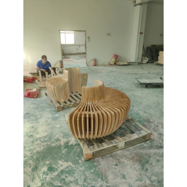 Tree pool seat series