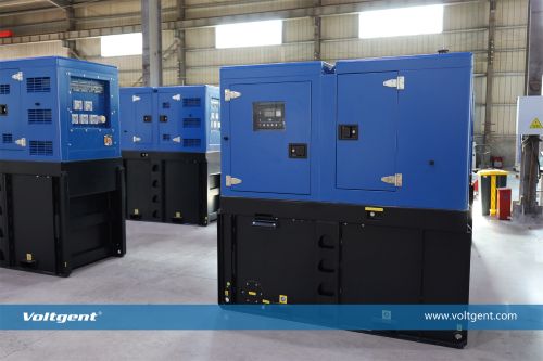 15 kW Kubota Blue generator for water pumb.JPG