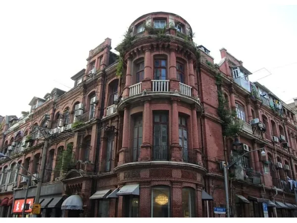 2-Day Shanghai Essentials & City Walk Tour