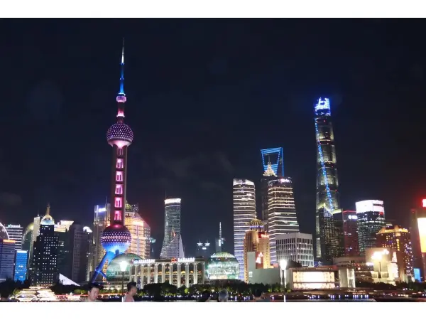 2 Days Shanghai City Highlights & Zhujiajiao Water Town Tour