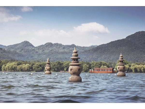 5 Days / 4 Nights · Comfort Private Journey