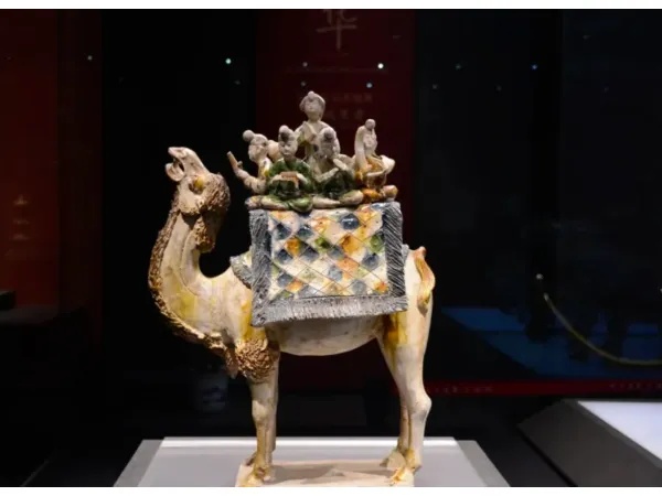 8 Days / 7 Nights · Beijing – Xi’an – Shanghai