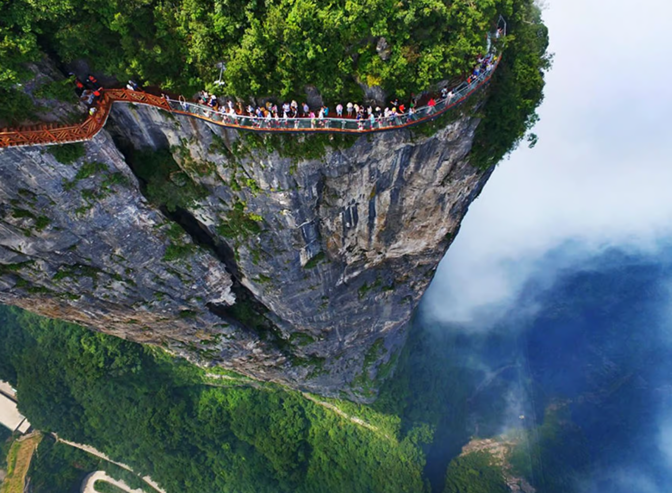 6 Days Amazing Zhangjiajie Discovery Tour