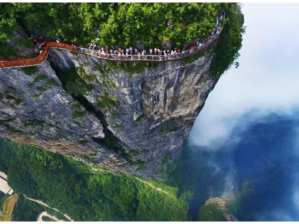 6 Days Amazing Zhangjiajie Discovery Tour