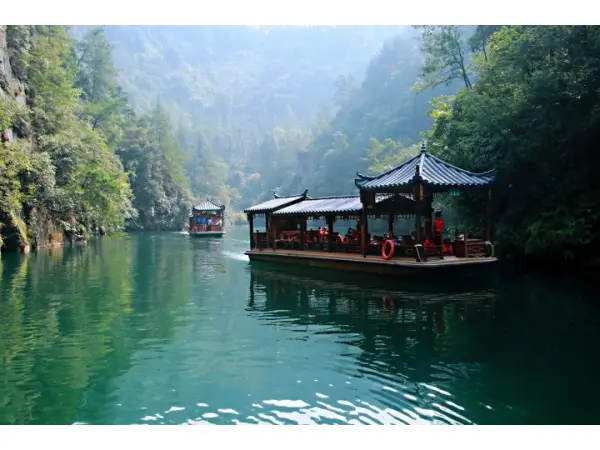 6 Days Amazing Zhangjiajie Discovery Tour