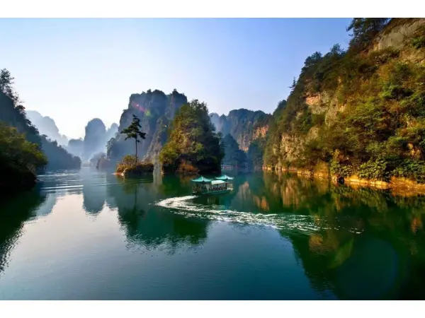 6 Days Amazing Zhangjiajie Discovery Tour