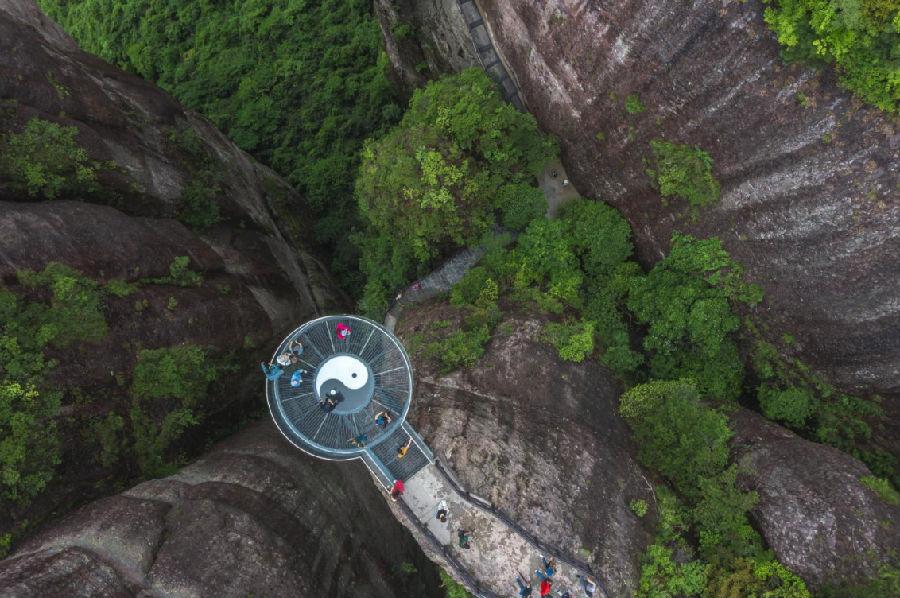  8 Days Shanghai · Nanjing · Taizhou Private Tour