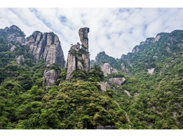 Ink & Mist · Immersive Jiangxi 6-Day, 5-Night Luxury Aesthetic Journey