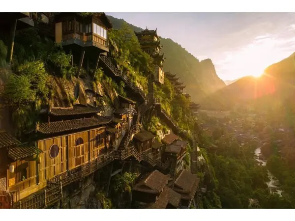 Ink & Mist · Immersive Jiangxi 6-Day, 5-Night Luxury Aesthetic Journey