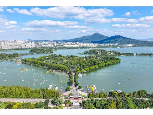  8 Days Shanghai · Nanjing · Taizhou Private Tour