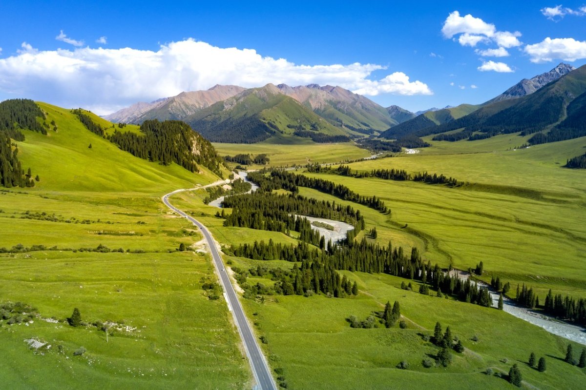 The Sacred Silk Road:12-Day Grand Xinjiang Halal Odyssey