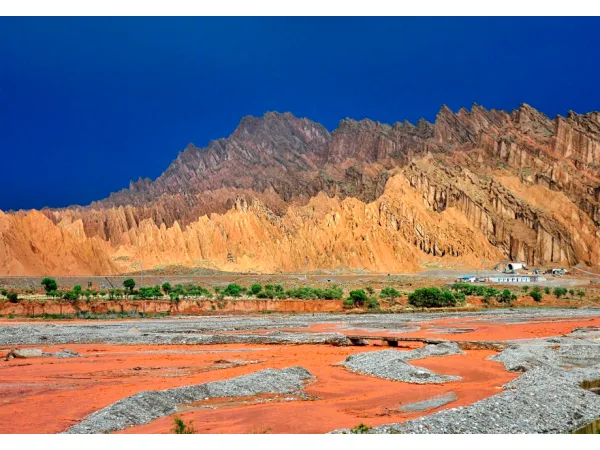 The Sacred Silk Road:12-Day Grand Xinjiang Halal Odyssey