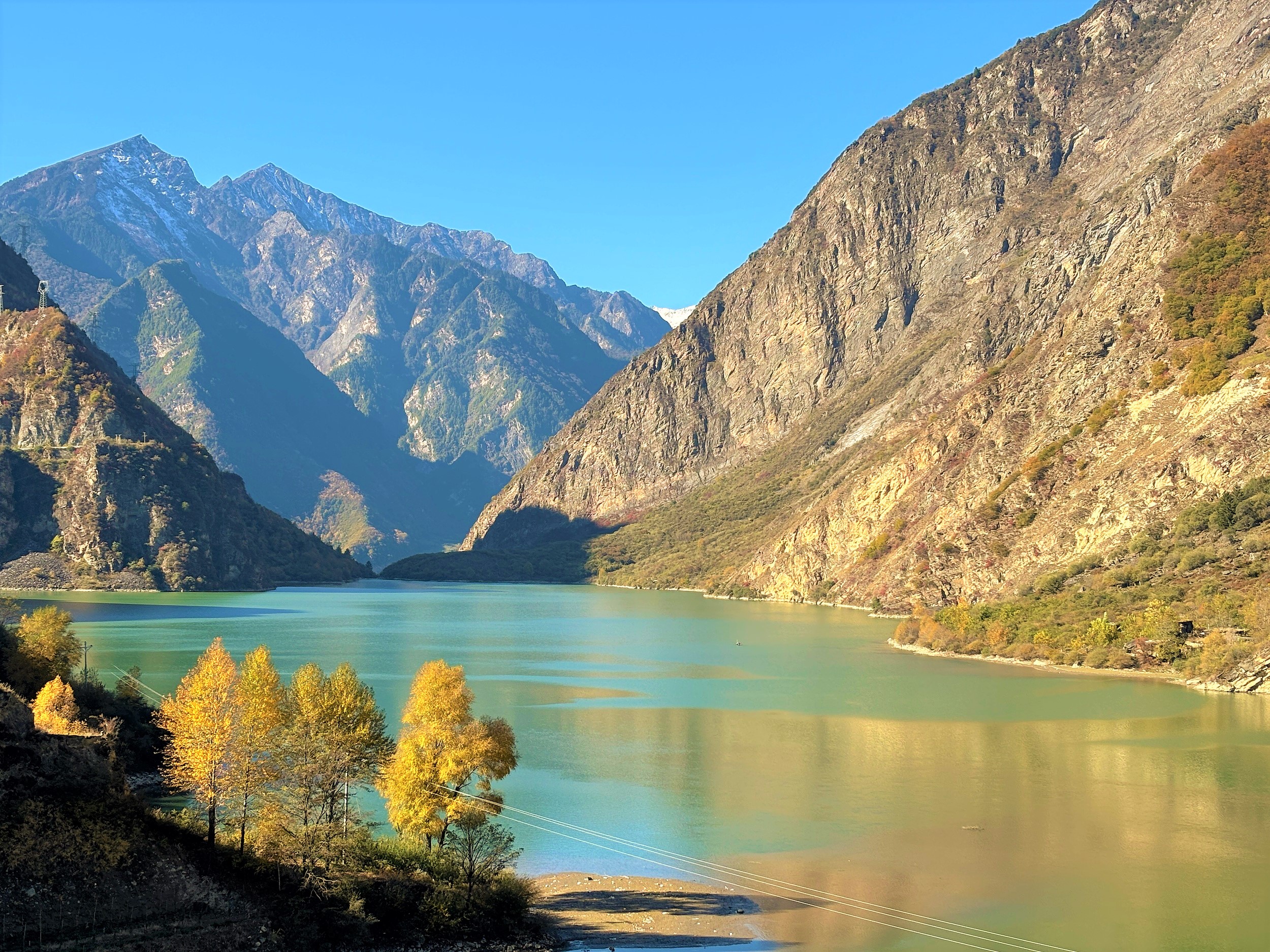 6D5N Chengdu & Jiuzhaigou Muslim Premium Tour