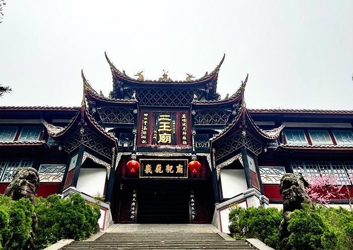 6D5N Chengdu & Jiuzhaigou Muslim Premium Tour