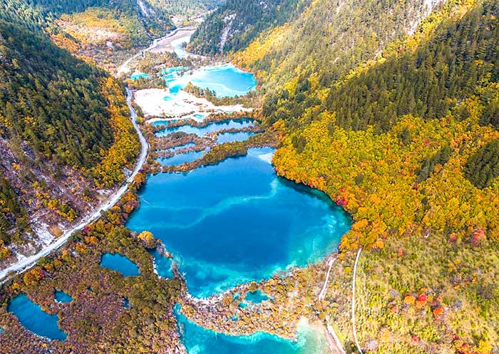 6D5N Chengdu & Jiuzhaigou Muslim Premium Tour