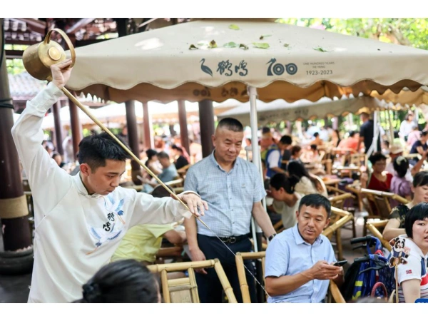 6D5N Chengdu & Jiuzhaigou Muslim Premium Tour