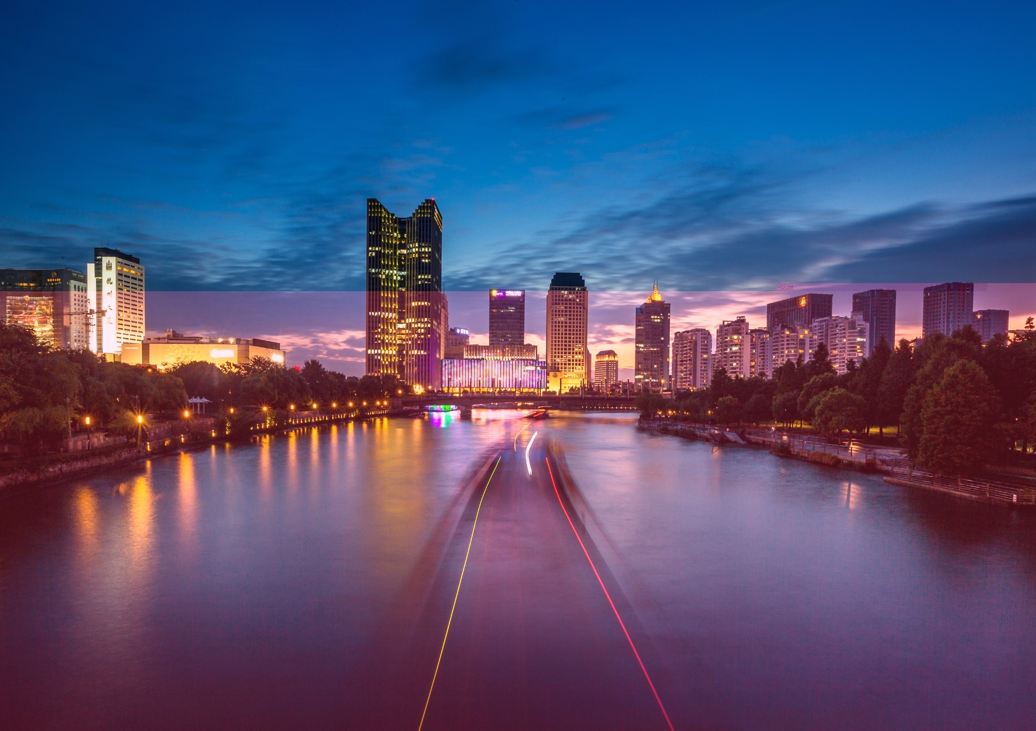  8D7N Glamorous Jiangnan	