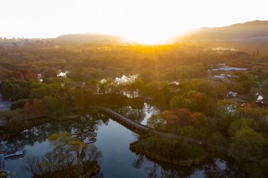  8D7N Glamorous Jiangnan	