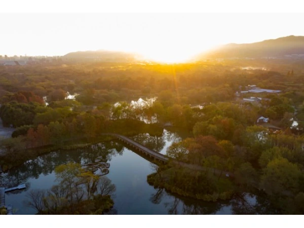  8D7N Glamorous Jiangnan	