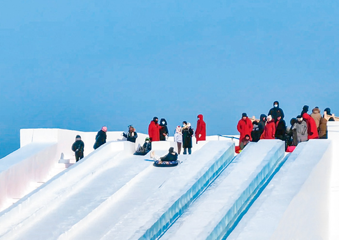  |  6D5N BEIJING + HARBIN ICE & SNOW (MUSLIM)			