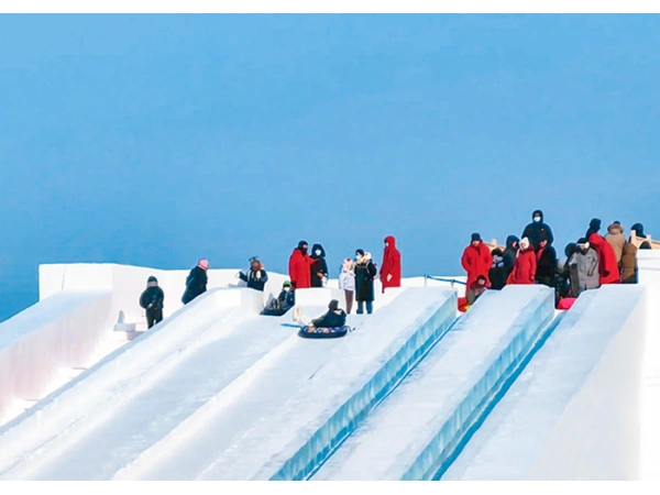  |  6D5N BEIJING + HARBIN ICE & SNOW (MUSLIM)			