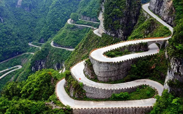  6D5N CHANGSHA & ZHANGJIAJIE (MUSLIM)		