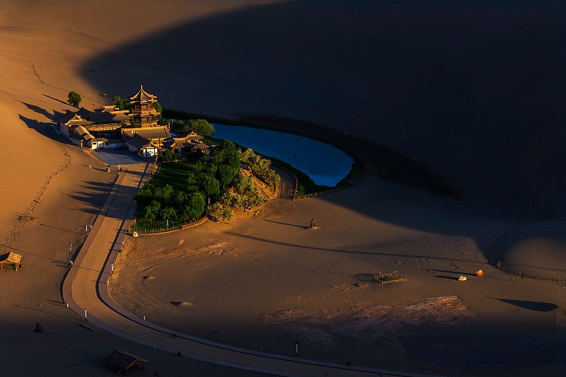 11D10N MUSLIM SILK ROAD ADVENTURE				