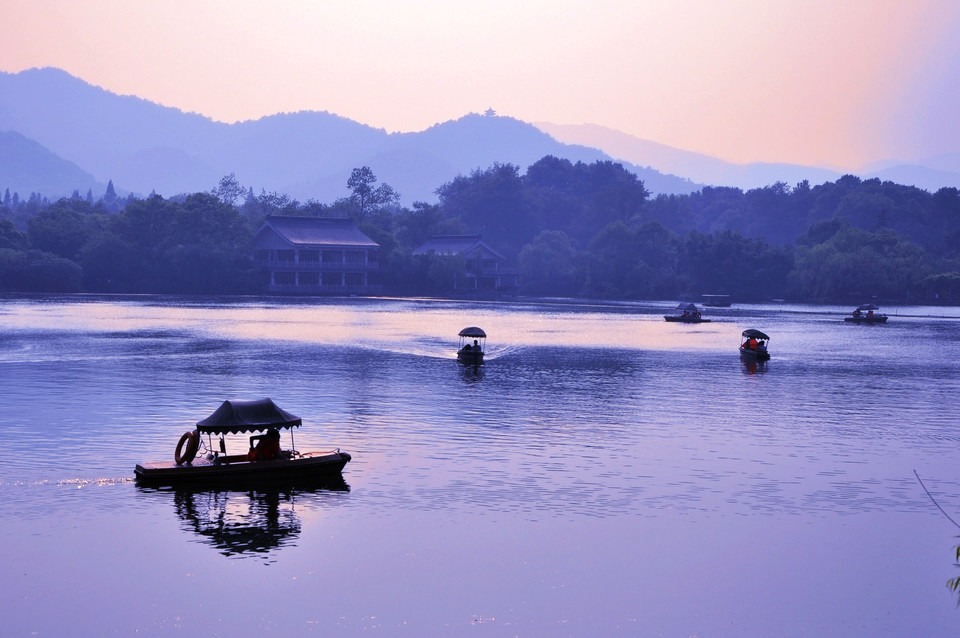  Anhui · Huangshan · Wuyuan  Bespoke Journey  7D6N			