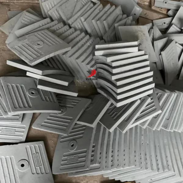 concrete mixer wear accessories —YueXin